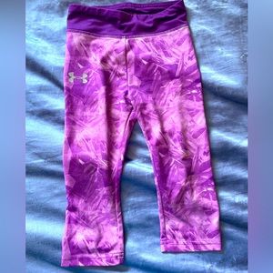 Girls capris. Size 5 purple under armour